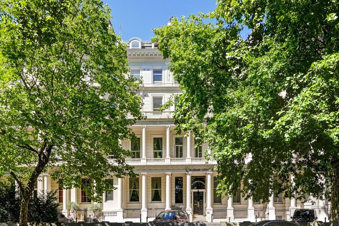 Apartment in Hyde Park, Westminster, England 2 - 18640582