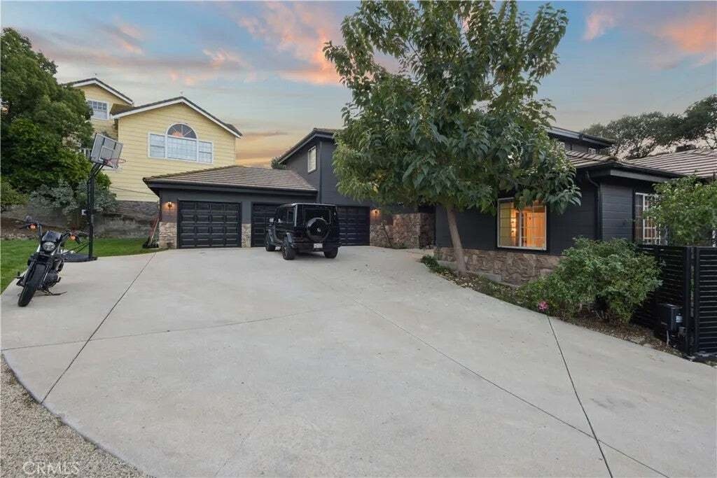 House in Agoura Hills, California, United States 3 - 17717865