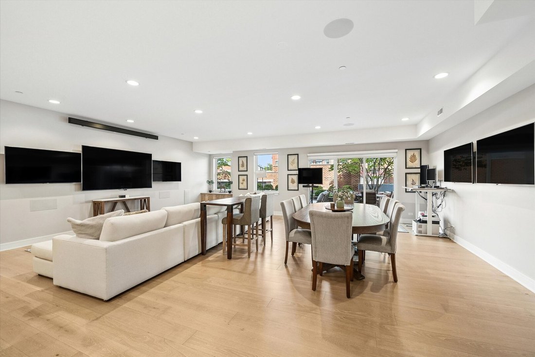 Condo in Highland Park, Illinois, United States 5 - 18640800
