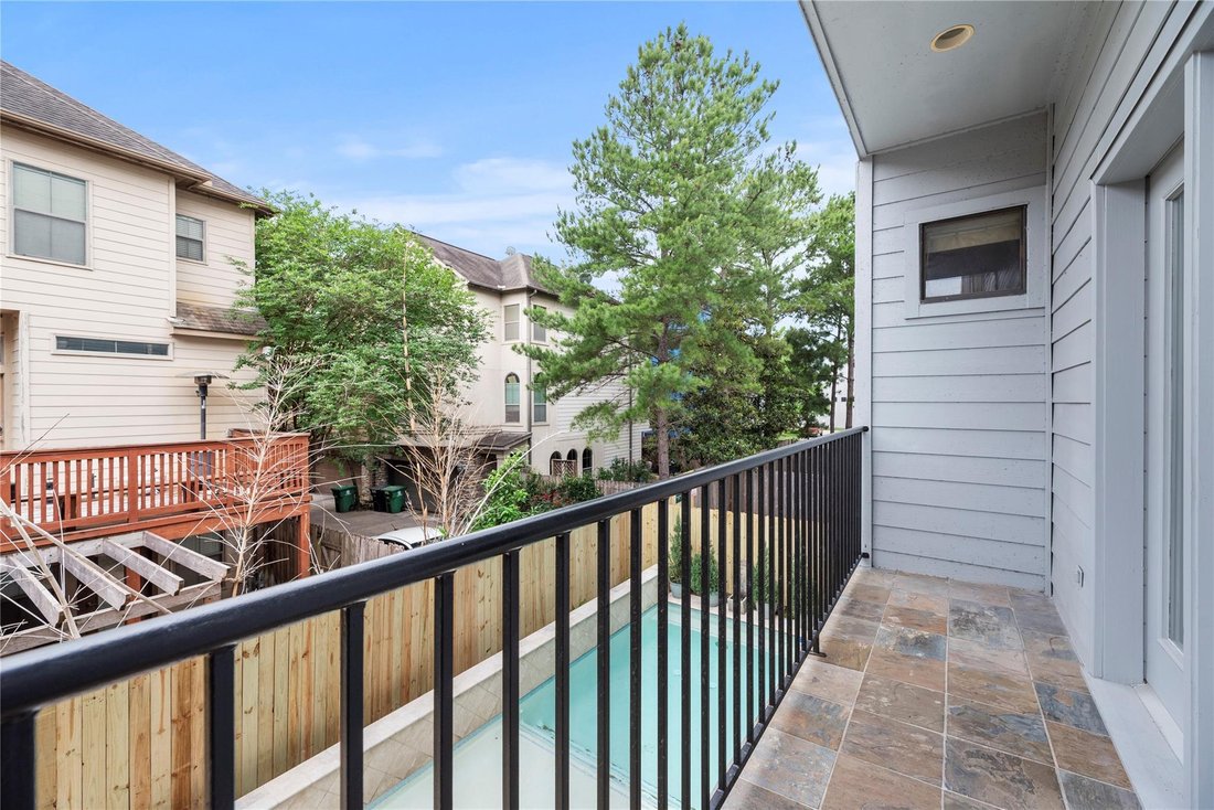 House in Houston, Texas, United States 4 - 18640473