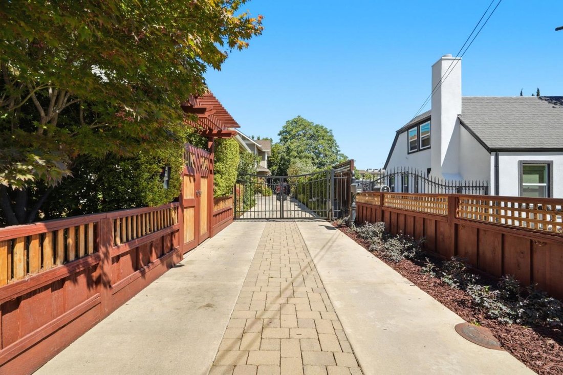 House in San Jose, California, United States 2 - 18640805