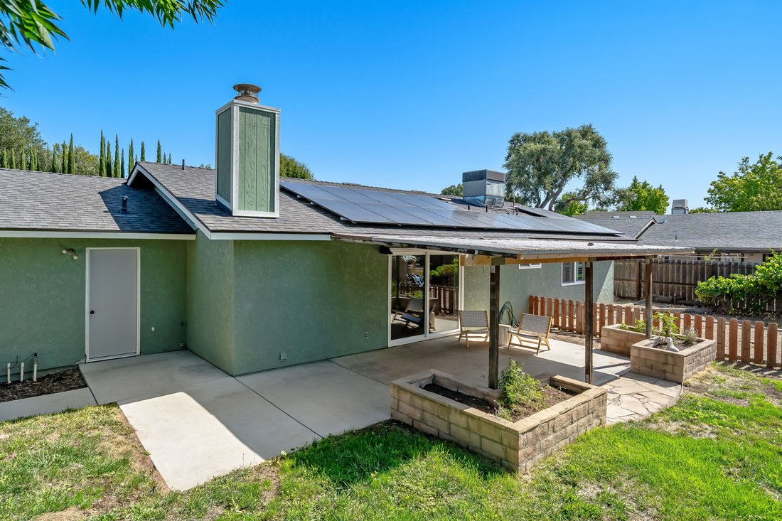 Templeton, California, United States 5 - 18640522