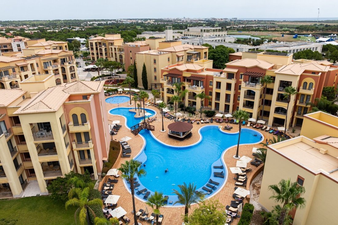 Apartment in Vilamoura, Quarteira, Algarve 1 - 18640802