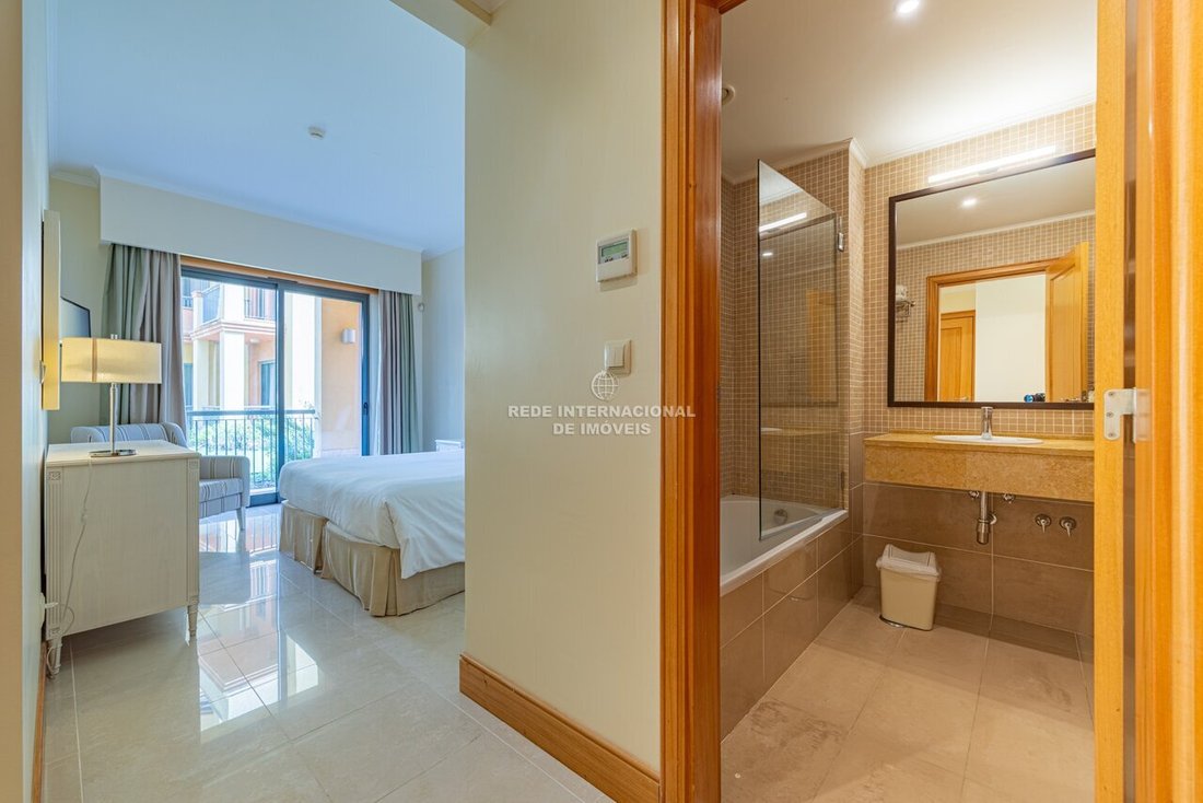 Apartment in Vilamoura, Quarteira, Algarve 2 - 18640802