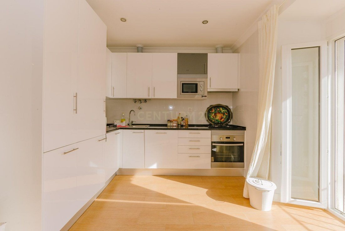Apartment in Santo Antonio, Lisbon, Portugal 3 - 18640748