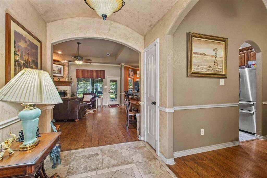 House in Springtown, Texas, United States 4 - 18640505