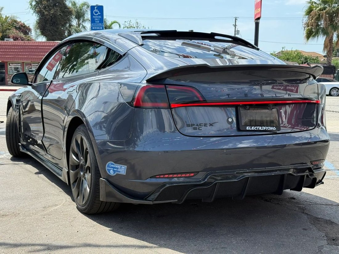Sedan in El Monte, CA, United States 4 - 18641090