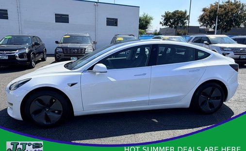 2020 Tesla Model 3 Standard Range Sedan 4D in Wenatchee, WA, United States 1