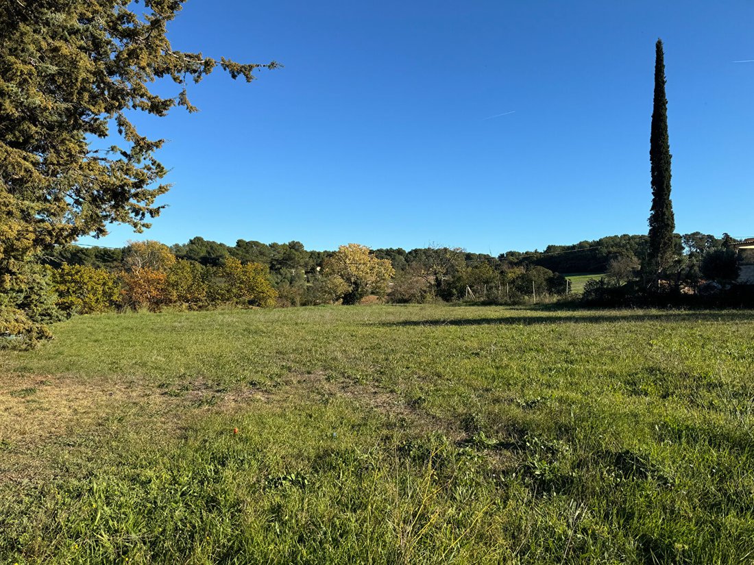 Land in Grand Sud- Aix la Duranne, Aix-en-Provence, France 1 - 18641124