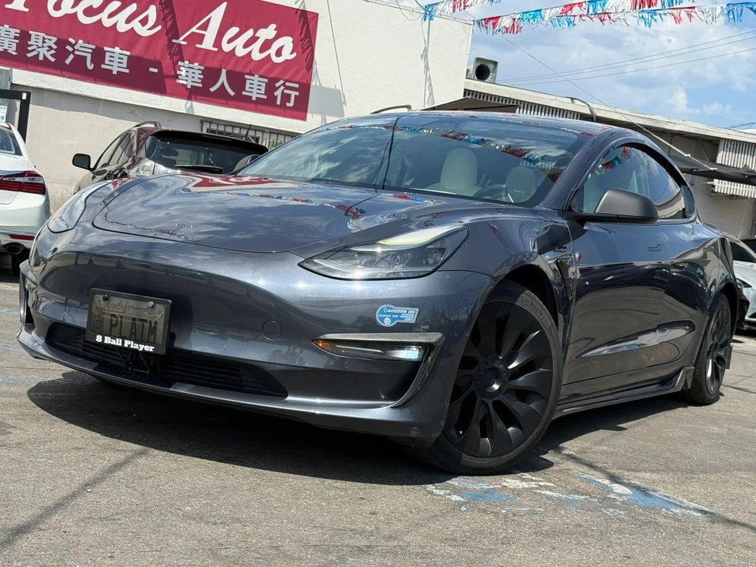Sedan in El Monte, CA, United States 1 - 18641090
