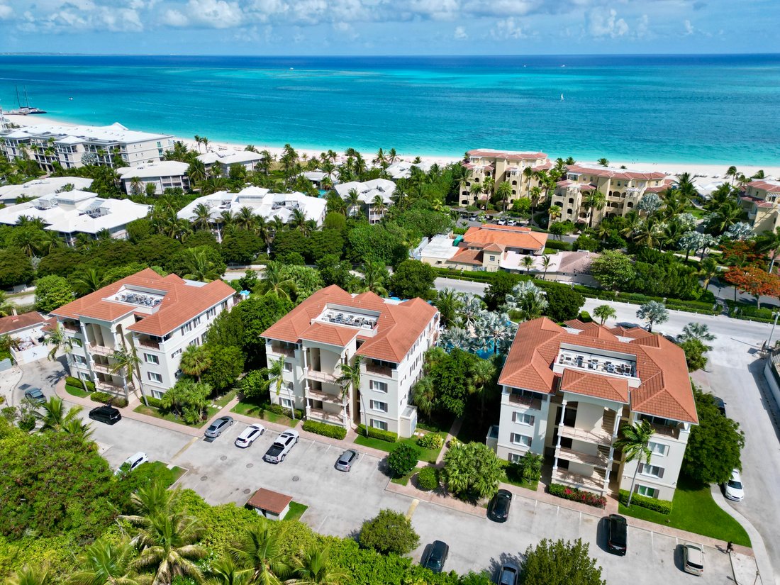 Condo in Grace Bay, Caicos Islands, Turks and Caicos Islands 2 - 18640878