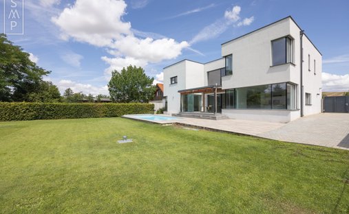 Villa in Mistelbach, Lower Austria, Austria 1