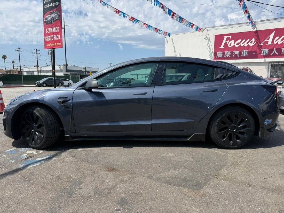 Sedan in El Monte, CA, United States 2 - 18641090