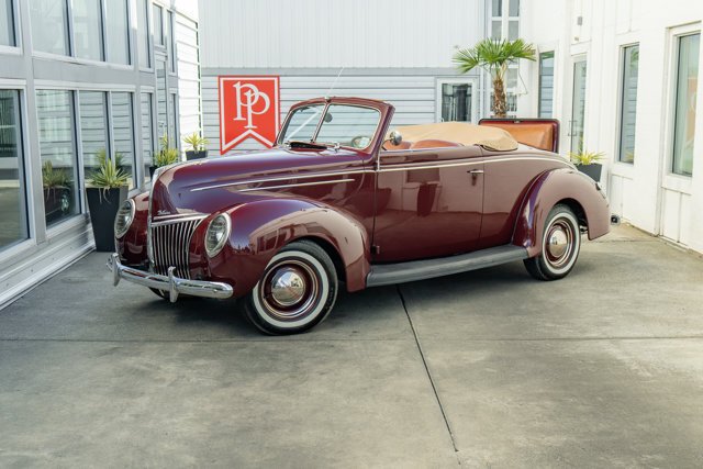 Cabriolet in Bellevue, WA, United States 2 - 18641018