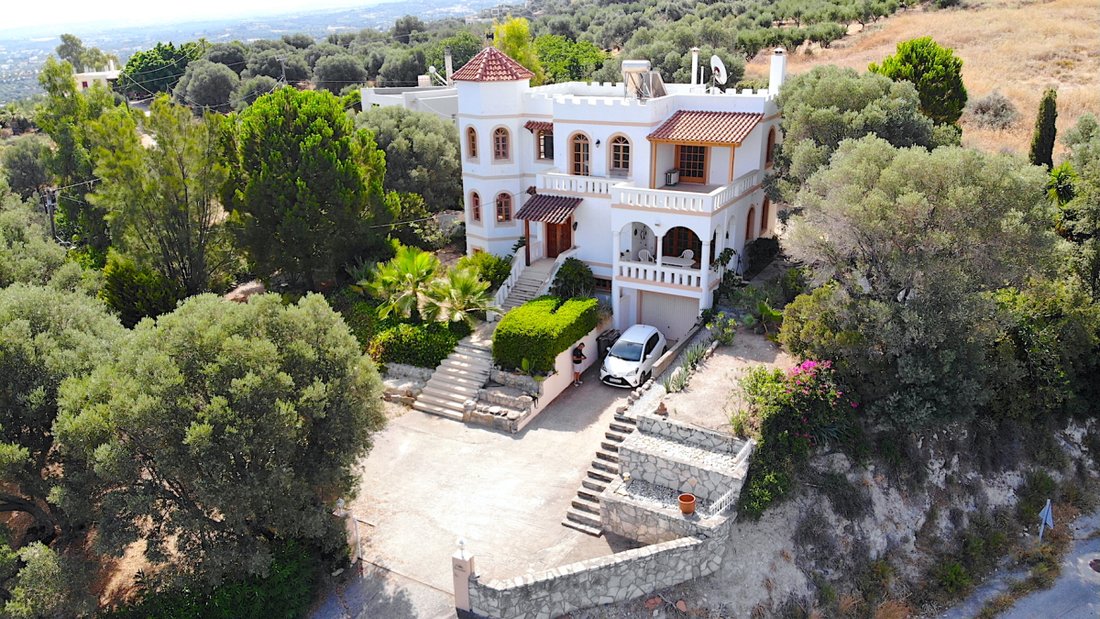 Villa in Crete, Greece 5 - 18641146