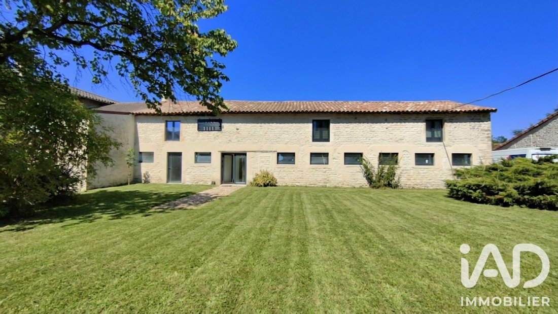 House in Montbellet, Bourgogne – Franche-Comté, France 3 - 18641531