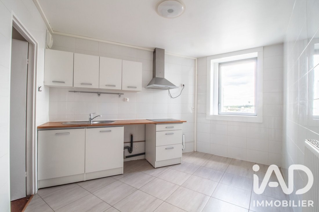Apartment in Paris 19e Arrondissement, Paris, France 4 - 18641572