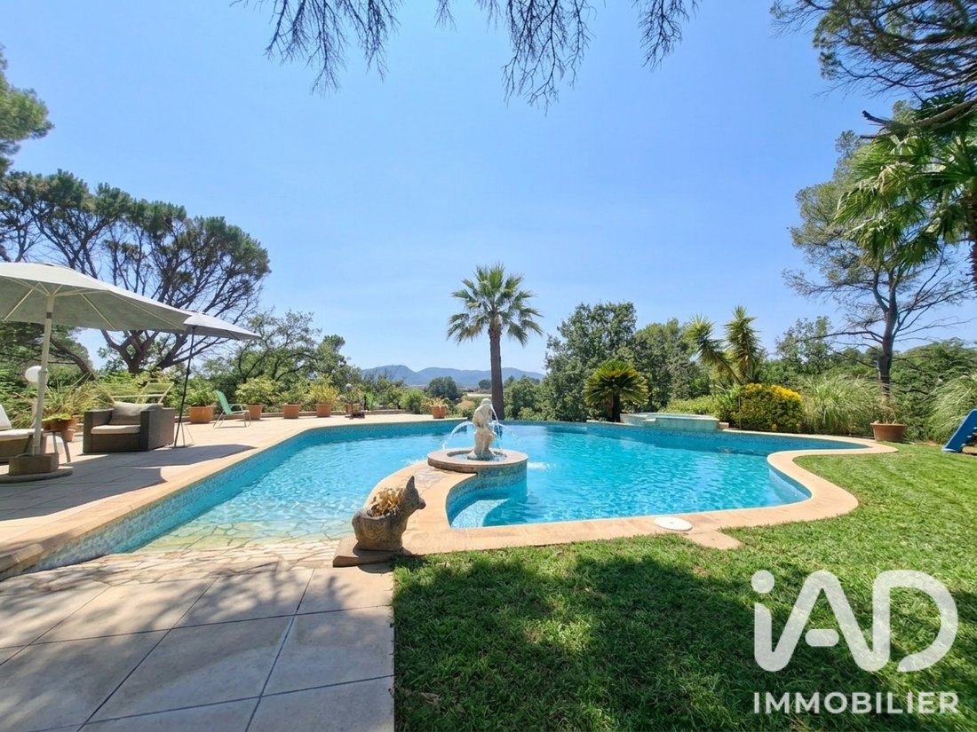House in La Bouverie, Roquebrune-sur-Argens, France 4 - 18521864