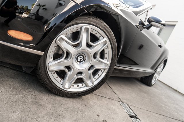 Cabriolet in Bellevue, WA, United States 4 - 18641069