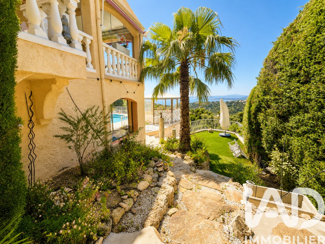 House in Les Issambres, Roquebrune-sur-Argens, France 1 - 18221574