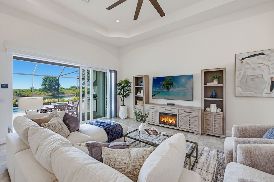House in Naples, Florida, United States 4 - 18641159