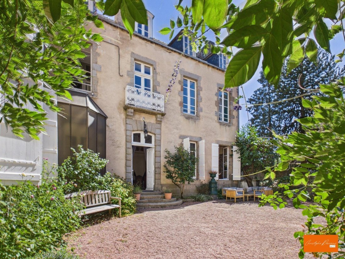 Nord Ouest, Mayenne, France 2 - 18641274