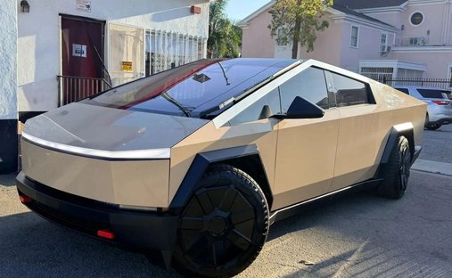 2024 Tesla Cybertruck All-Wheel Drive Pickup 4D 6 ft in Fontana, CA, United States 1