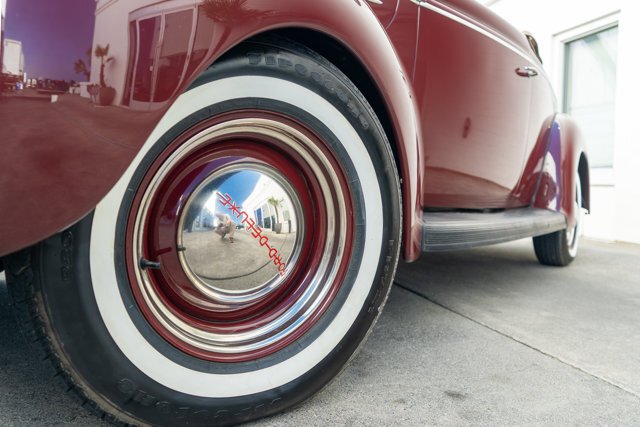 Cabriolet in Bellevue, WA, United States 4 - 18641018