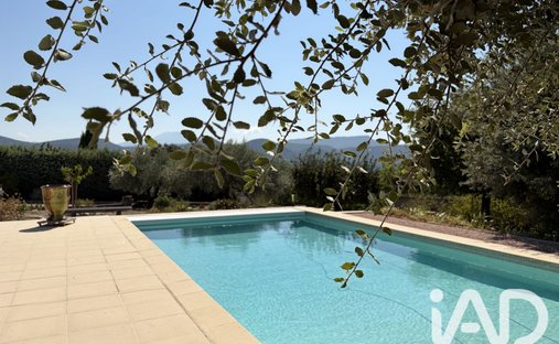 House in Rasteau, Provence-Alpes-Côte d'Azur, France 1