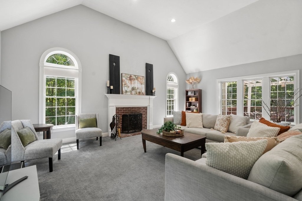 House in Upton, Massachusetts, United States 5 - 18640875