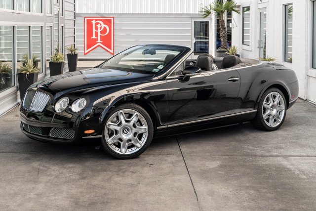 Cabriolet in Bellevue, WA, United States 2 - 18641069