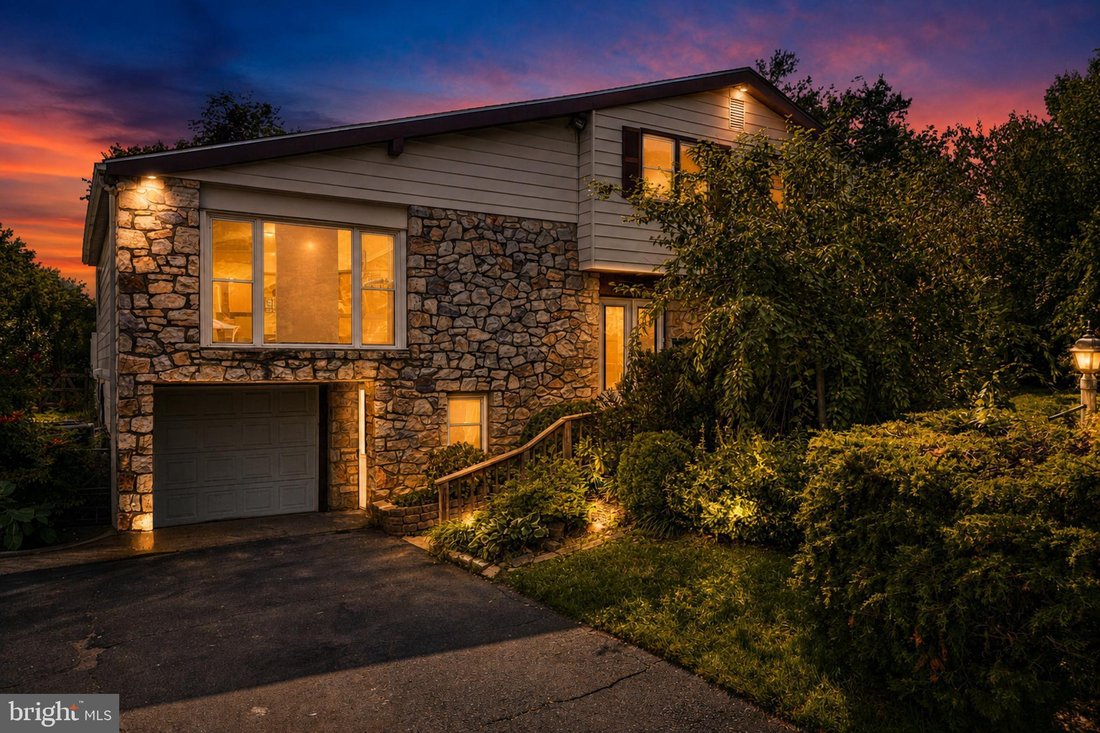 House in Abington, Pennsylvania, United States 1 - 18641229