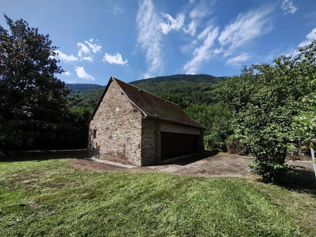 Villa in Bagnères-de-Luchon, Occitania, France 3 - 18641010