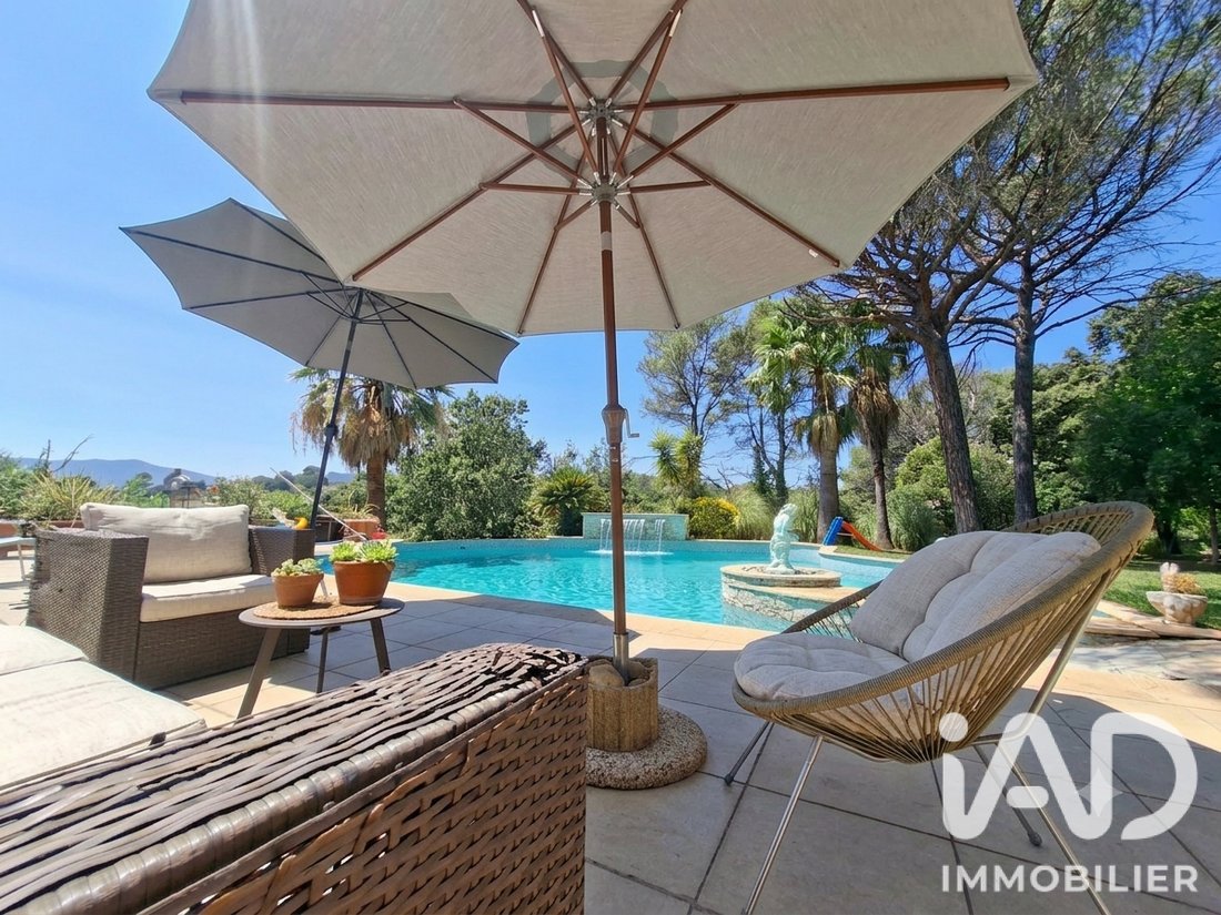 House in La Bouverie, Roquebrune-sur-Argens, France 2 - 18521864
