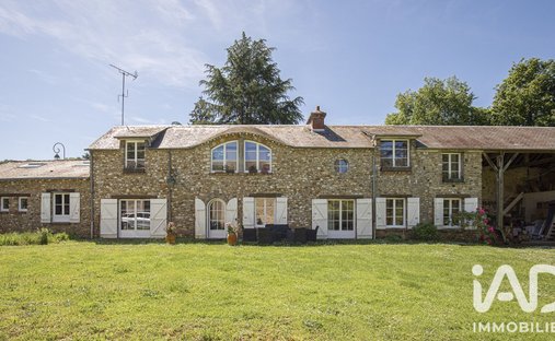 House in Sermaise, Ile-de-France, France 1