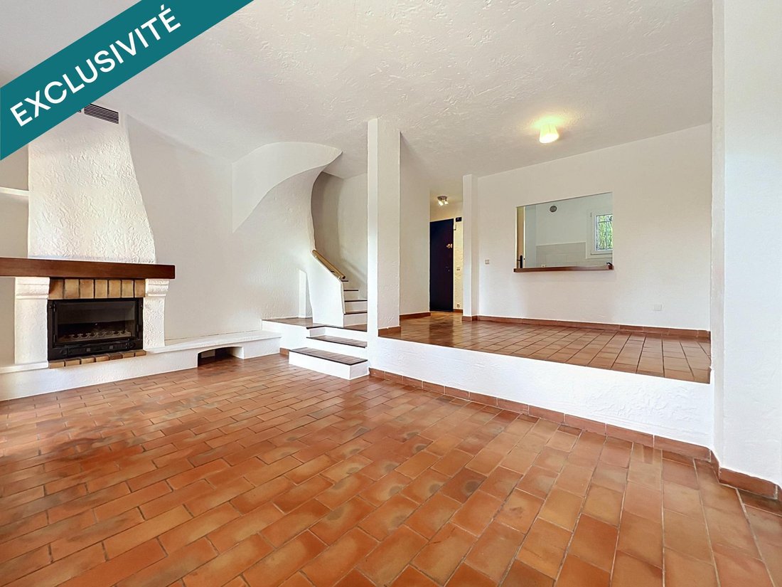 House in Mougins, Provence-Alpes-Côte d'Azur, France 2 - 18588089