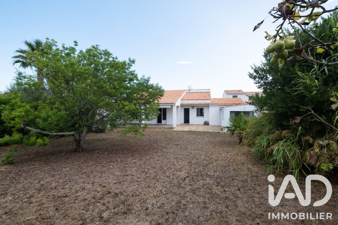 House in France 2 - 18641576