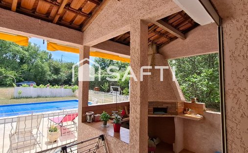 Maison à Rians, Provence-Alpes-Côte d'Azur, France 1