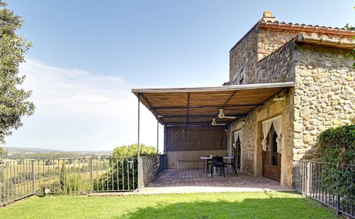 House in la Bisbal d'Emporda, Catalonia, Spain 1