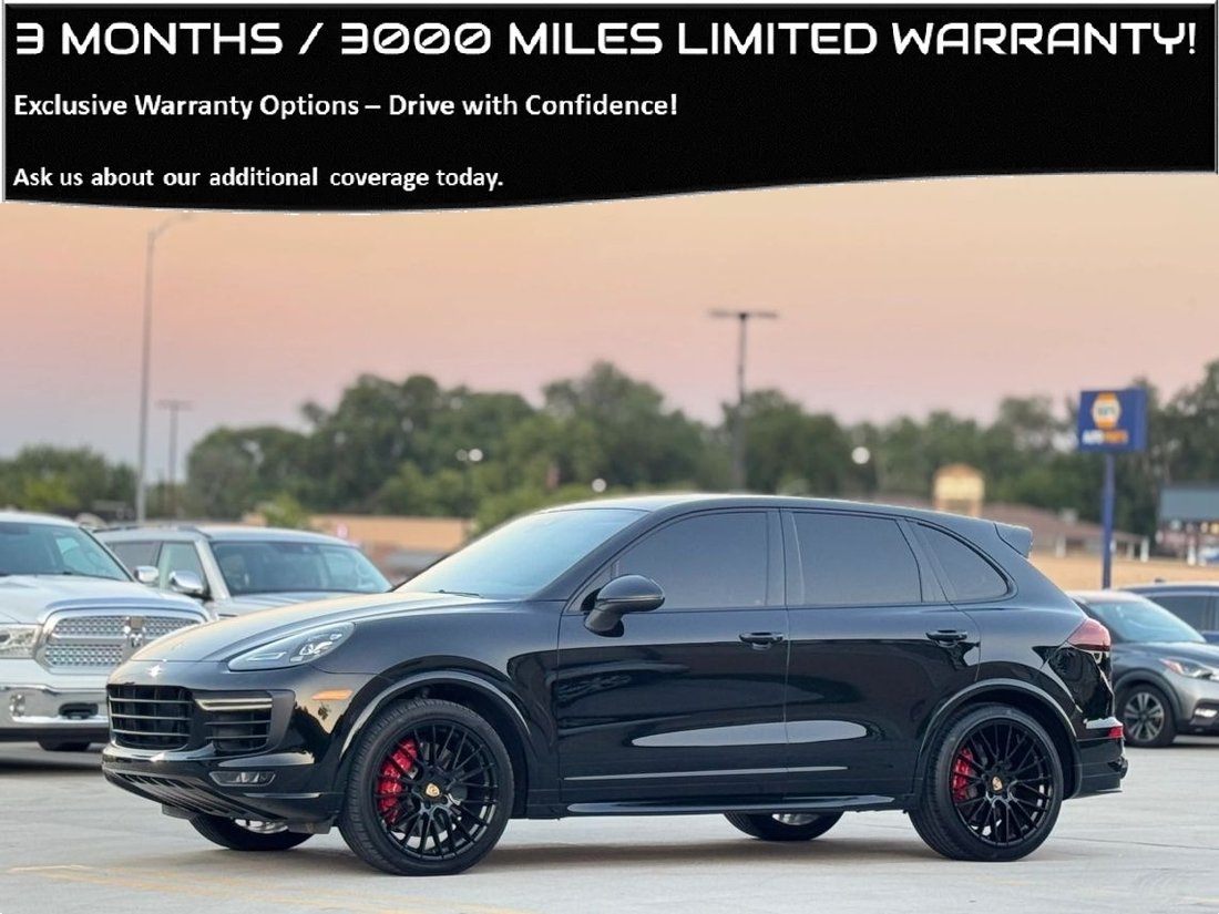 Suv in Omaha, NE, United States 1 - 18641093