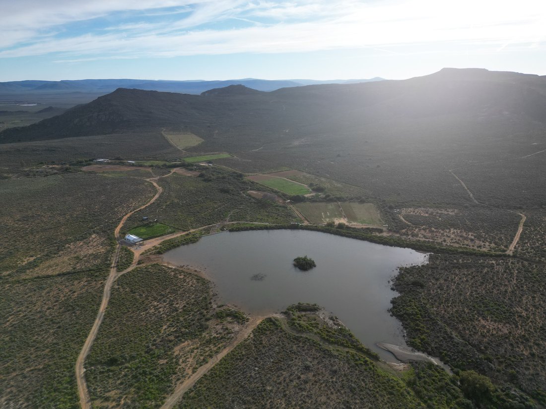 Farm Ranch in Laingsburg Local Municipality, Western Cape, South Africa 2 - 18641140