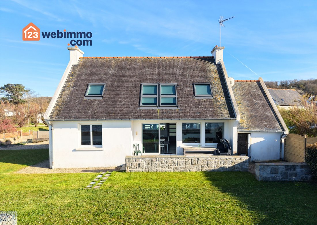 House in Tredrez-Locquemeau, Brittany, France 4 - 17716325