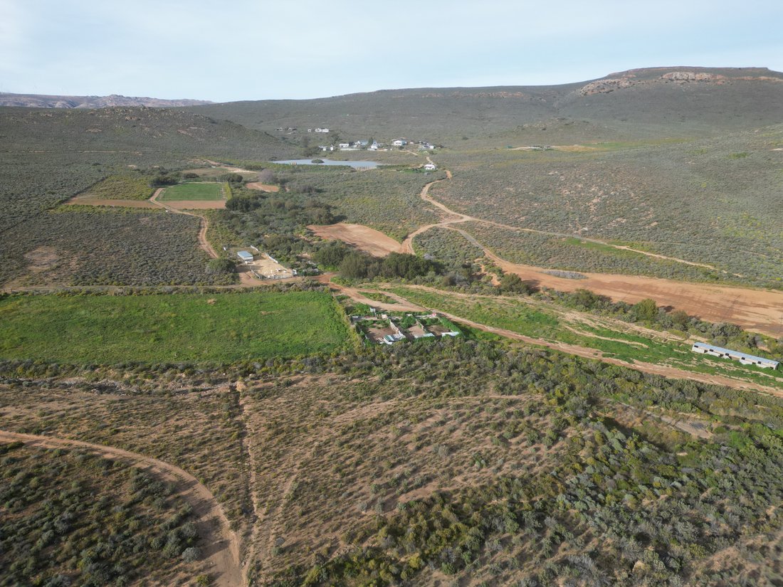Farm Ranch in Laingsburg Local Municipality, Western Cape, South Africa 1 - 18641140