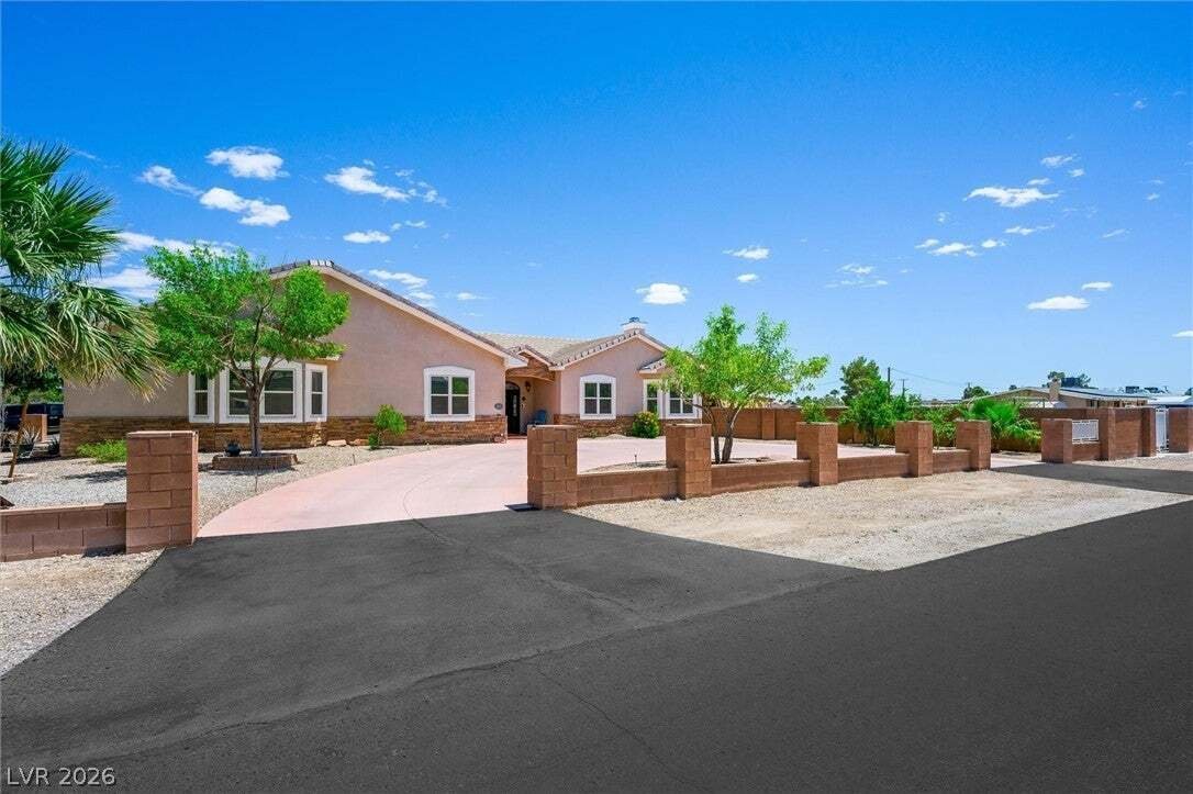House in Las Vegas, Nevada, United States 2 - 17986948