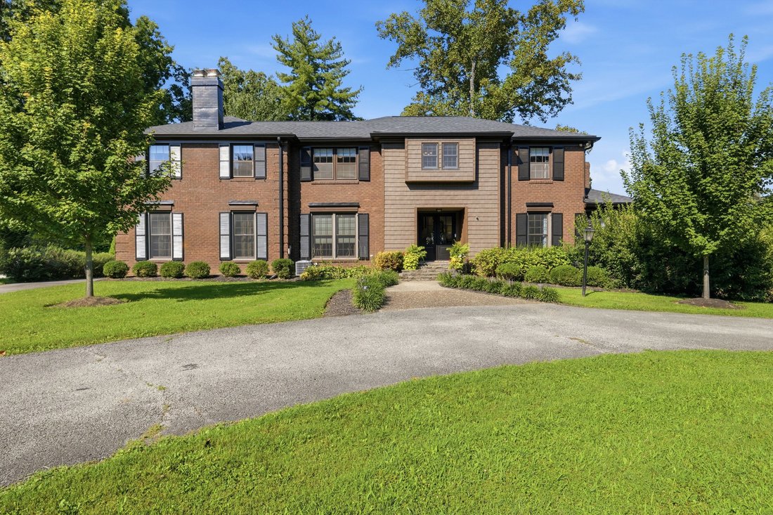 House in Rolling Hills, Kentucky, United States 1 - 18641402
