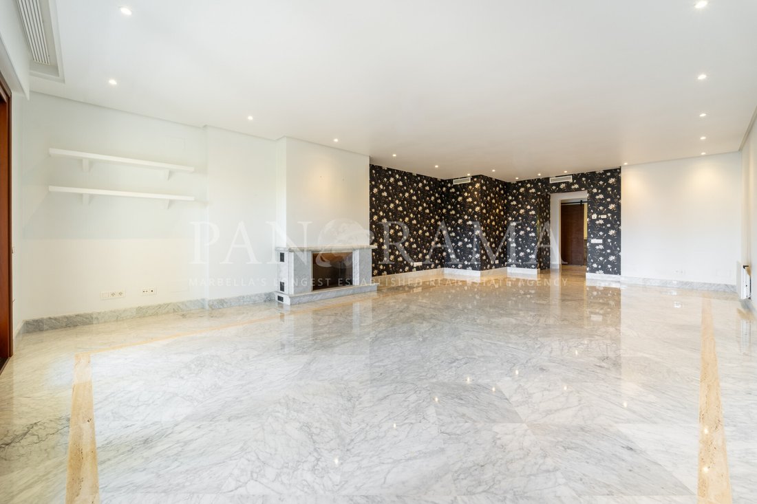 Apartment in Marbella, Andalusia, Spain 4 - 18642063