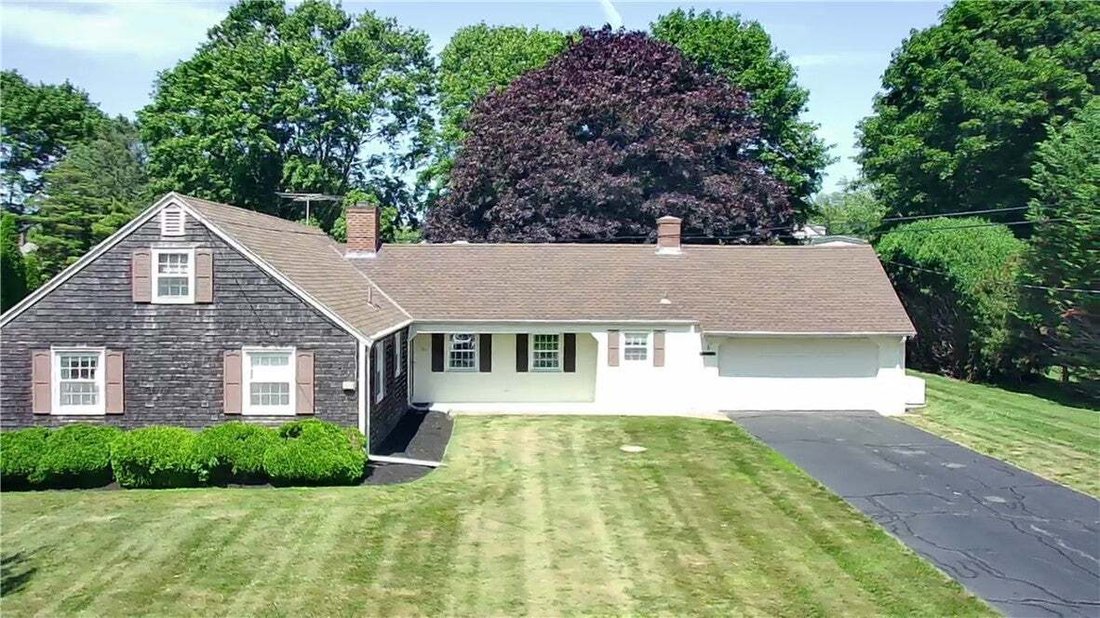 House in Middletown, Rhode Island, United States 2 - 18641720