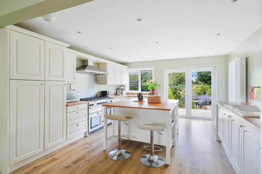 Haus in Banstead, Reigate and Banstead, England 2 - 18641771