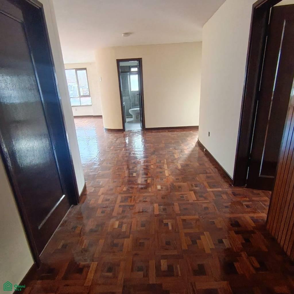 Condo in La Paz, La Paz Department, Bolivia 1 - 18641698