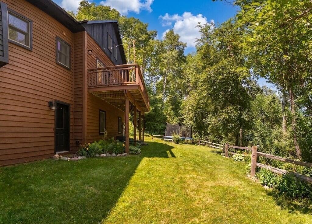 House in Holmen, Wisconsin, United States 2 - 18303842